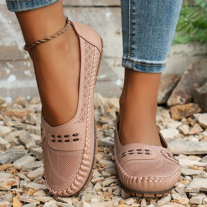 AINA™ - Everyday Ease Comfort Slides