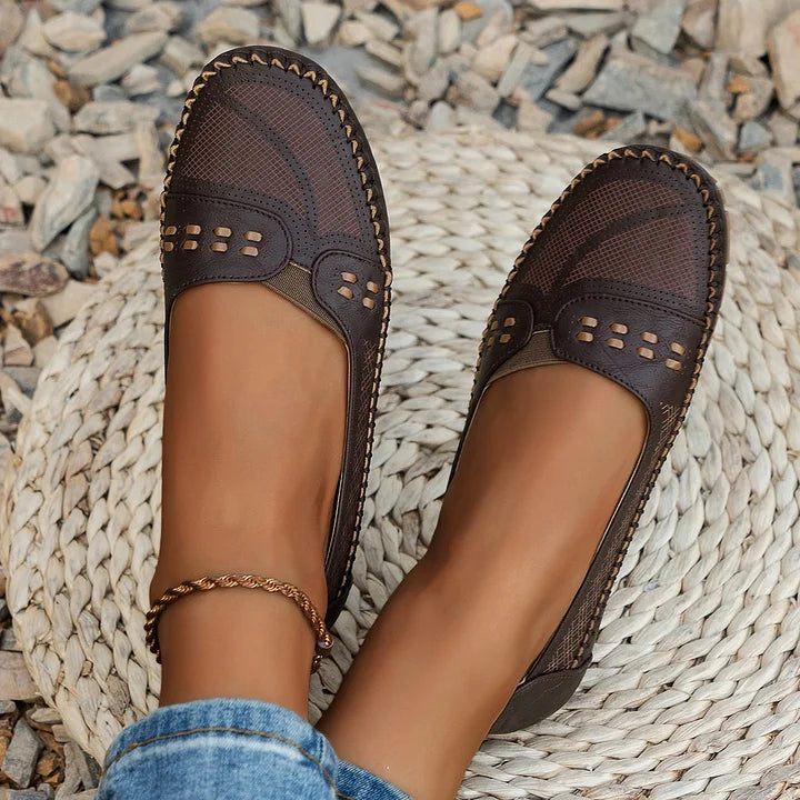 AINA™ - Everyday Ease Comfort Slides